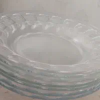 بشقاب انگشتی و پارچ شیشه ای
