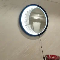 آینه ماه|آینه|قم, صفائیه|دیوار