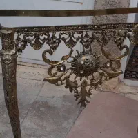 میز کنسول برنجی