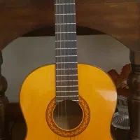 مدل گیتار یاماها C70