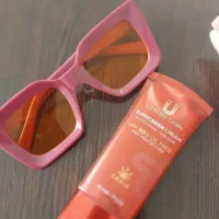 ضدآفتاب لاکچری 50mil.   Spf30