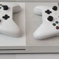 Xbox one یک ترا با دو دسته