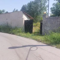 سرایدار برای یک ملک یک خانواده 3نفره