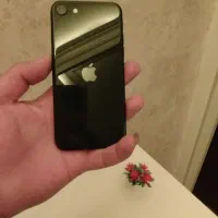 ایفون se2020