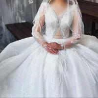 لباس عروس مزون دوز یکبار پوشیده شده