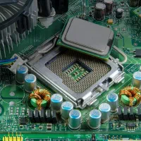 خدمات و تعمیرات کامپیوتر .لپ تاپ در محل|خدمات رایانه‌ای و موبایل|تهران, شهرک گلها (تهرانسر)|دیوار