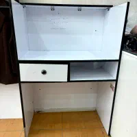 پیشخوان و پایه زیر مانکن