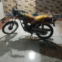 موتور سیکلت پارکینگی