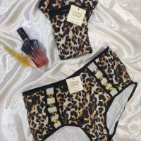 لباس زیر|لباس|مشهد, امیر|دیوار