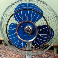 پنکه KDK سایز کوچک ژاپنی تمام فلزی قدیمی عتیقه|پنکه و تصفیهکنندهٔ هوا|اصفهان, شیخ اشراق|دیوار