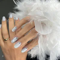 آفر ویژه خدمات ناخن