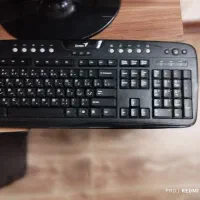 یک دستگاه کامپیوتر پنتیوم