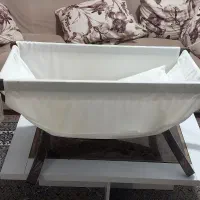 گهواره نوزاد درحدنو کلا ی هفته استفاده شده|تخت و سرویس خواب|آمل, |دیوار
