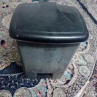 سطل آشغال پلاستیکی