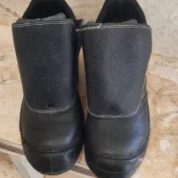 کفش کار پنجه فولادی
