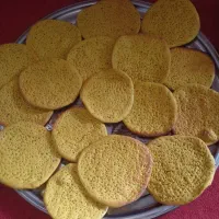نان نمکی آتشی و کلوچه آتشی و تافتون