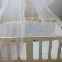 تخت نوزاد گهواره ای