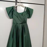 پیراهن مجلسی|لباس|قم, چهل درخت‎|دیوار