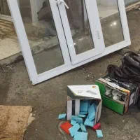 پنجر ه تک جدار آلومینیوم