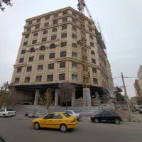 فروش واحد خدماتی / طبقه ۶ /نبش/غرق نور