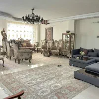 آپارتمان ۱۳۵ متری ۳ خواب *مشتاق خ باغ مشهد*|اجارهٔ آپارتمان|اصفهان, پارک سلمان فارسی|دیوار