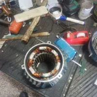 نیاز به شاگرد جهت کار و آموزش در مغازه سیمپیچی|استخدام آموزشی|نجفآباد, صالح آباد|دیوار