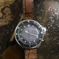 ساعت سه موتوره ضد اب