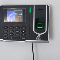خط تلفن رند اران و بیدگل (۵۴۷۳۷۰۳۷)