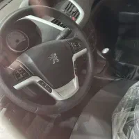 پژو 207i پانوراما دنده ای مدل ۱۴۰۳ با کارت طلایی|خودرو سواری و وانت|تهران, میدان میوه و تره‌بار مرکزی|دیوار