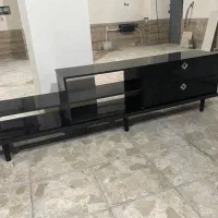 میز تلوزیون در حد نو