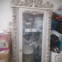 بوفه و ساعت