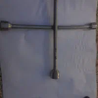 آچار چهار طرفه ودسته بوکس بزرگ