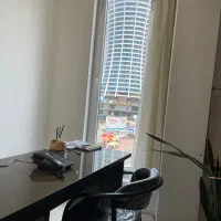 منشی خانم فروش تلفنی در محیط زنانه