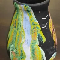 زیرسیگاری کریستال، گلدان سفالی و آبگینه،نعلبکی|کلکسیون اشیاء عتیقه|تهران, نیروی هوایی (پیروزی)|دیوار