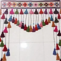 پرده آویز سنتی