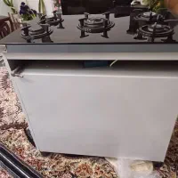 اجاق گاز سالم در حد نو بدون خط و خش