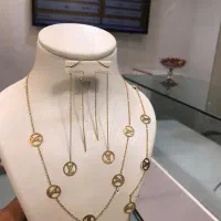 نیم ست  طلا مدل LY