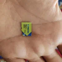 یک عدد مموری ۳۲ گیگ