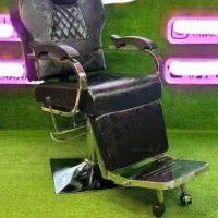 پاف انتظار تخت تتو صندلی اصلاح سرشور پدالی آینه