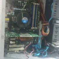 کیسddr3 i3 رم۴ هارد۲۵۰ پاورگرین۳۸۰