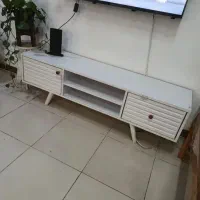 میز Tv تمیز در حد نو