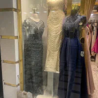 به یک همکار خانوم در مزون لباس مجلسی