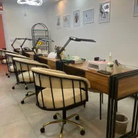 اجاره میز ناخن