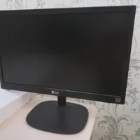 مانیتور 19 اینچ LG
