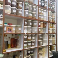 ویترین عطاری