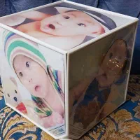 قاب عکس چرخان