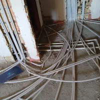 برقکار نیمه ماهر