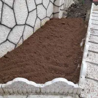 خاک مخصوص باغچه