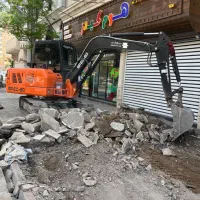 استخدام راننده مینی بیل