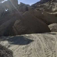 فروش خاک وبیس با تناژ بالا به فروش میرسد|مصالح و تجهیزات ساختمان|عجب شیر, |دیوار